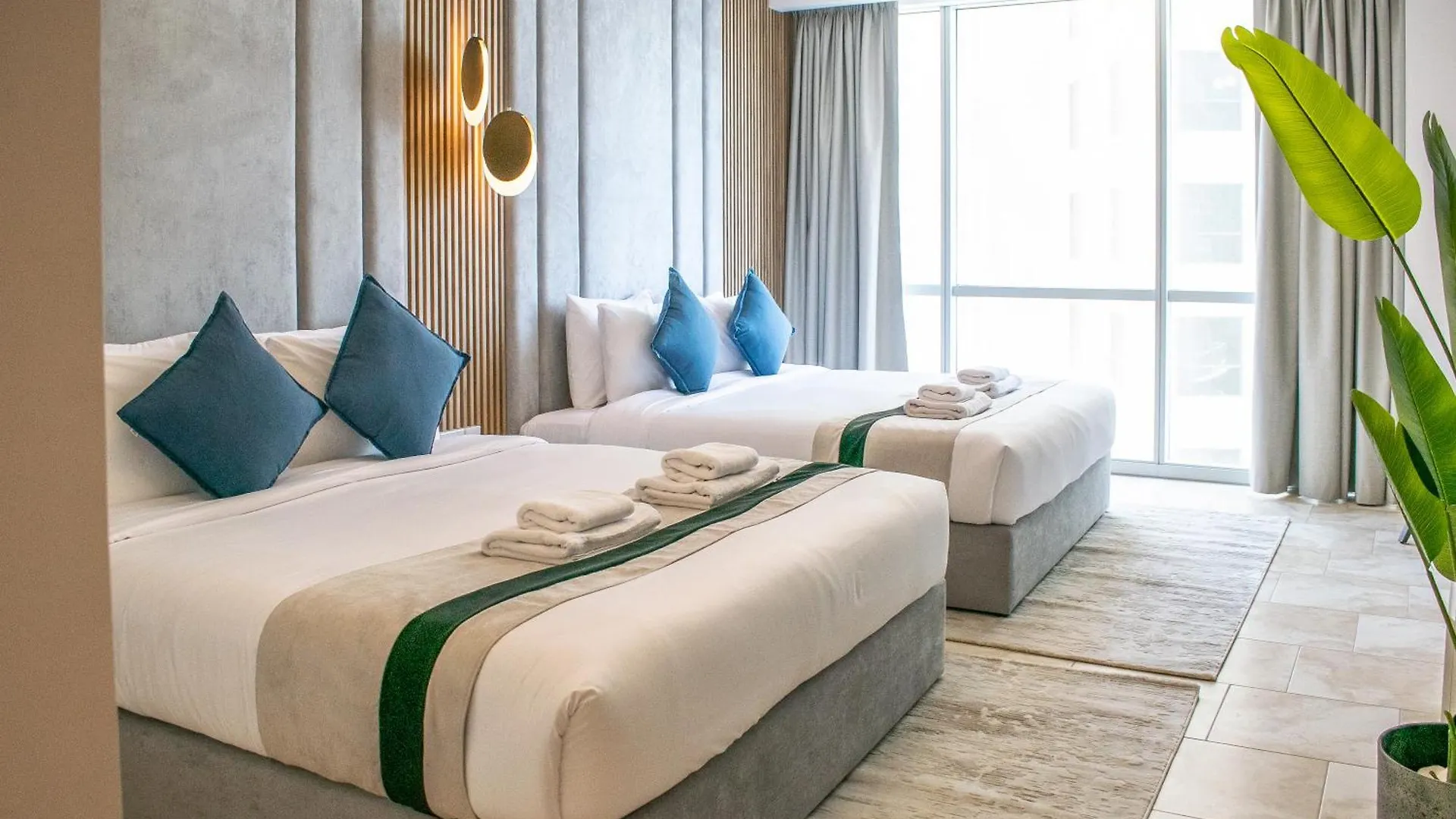 Jbr Grande Living - Stunning Sea View, Pool & Gym Apartment Dubai