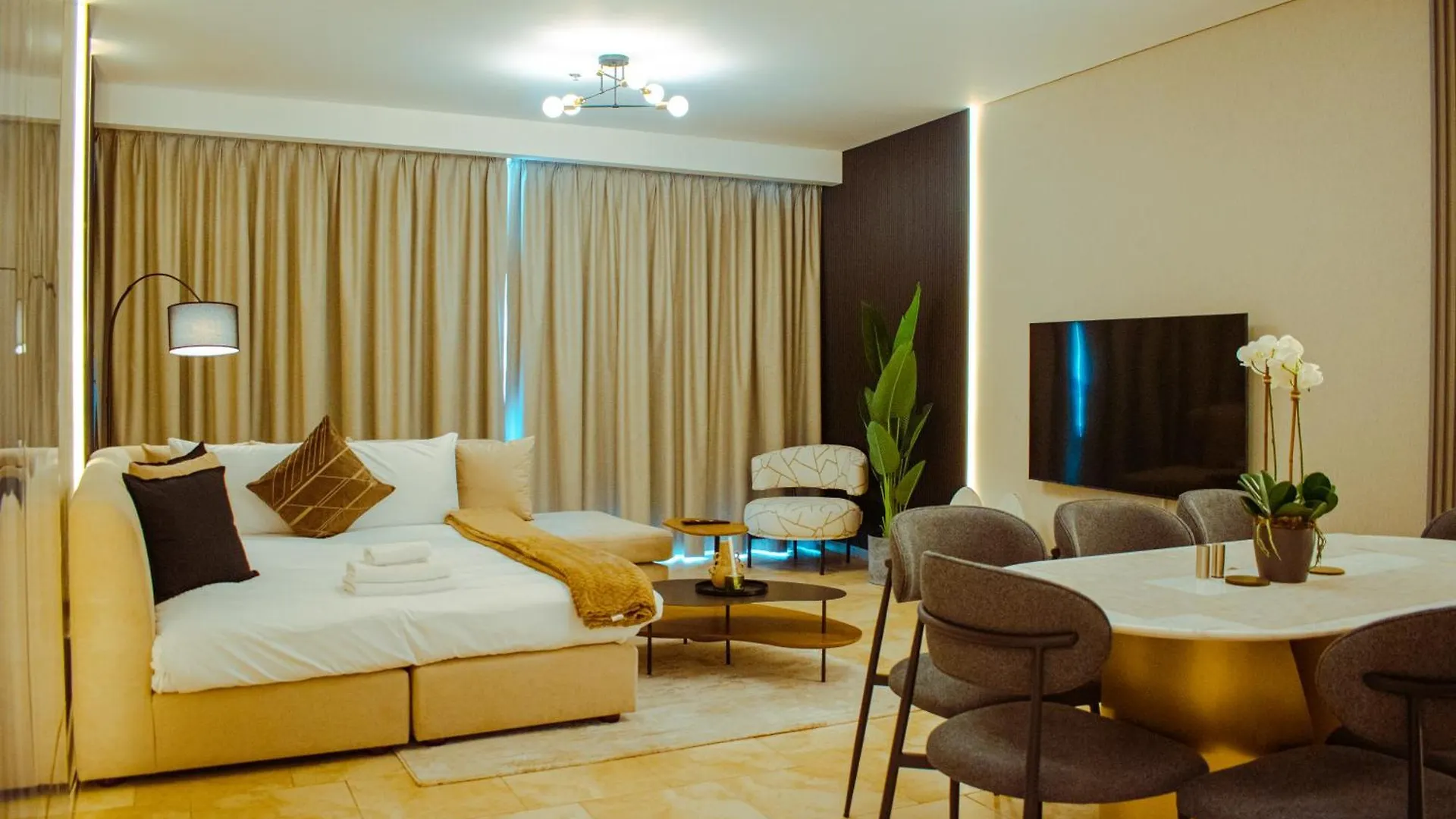 Jbr Grande Living - Stunning Sea View, Pool & Gym Apartment Dubai