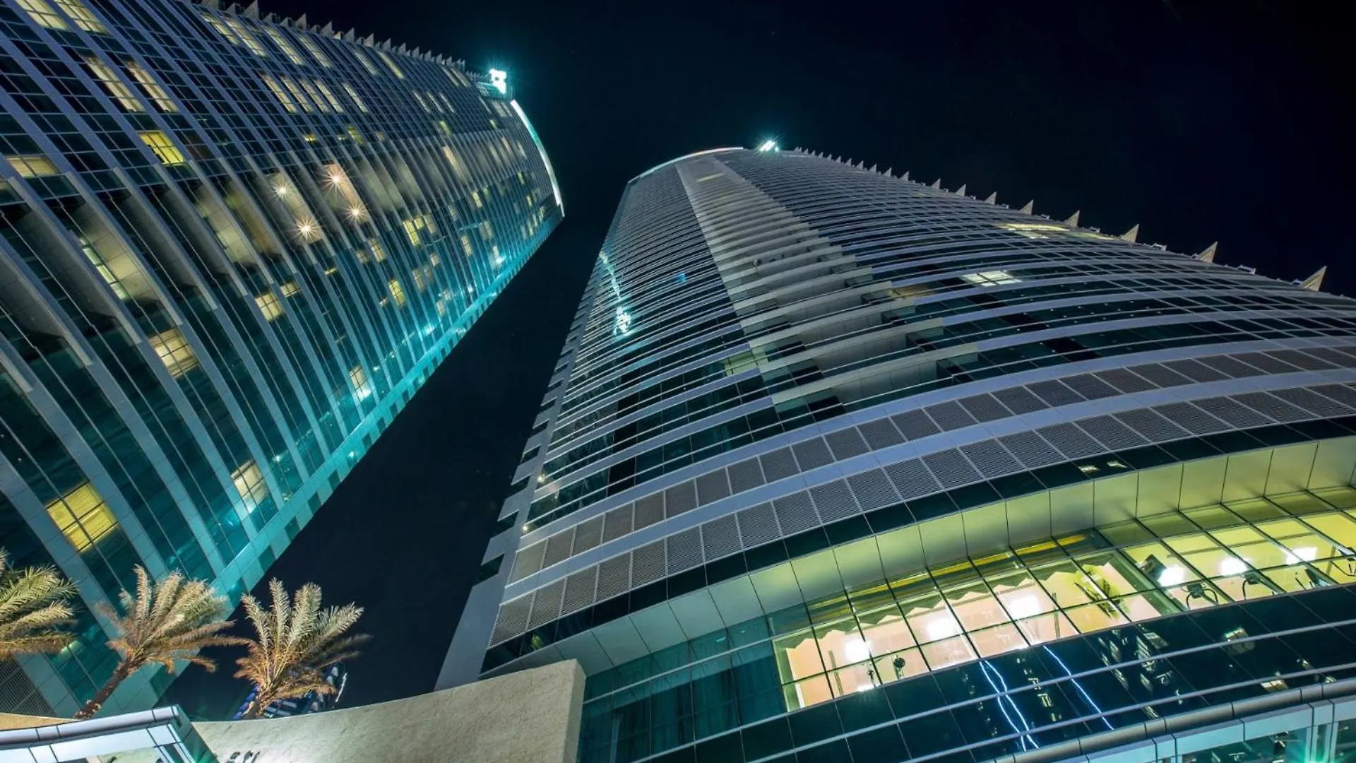 Jbr Grande Living - Stunning Sea View, Pool & Gym Apartment Dubai