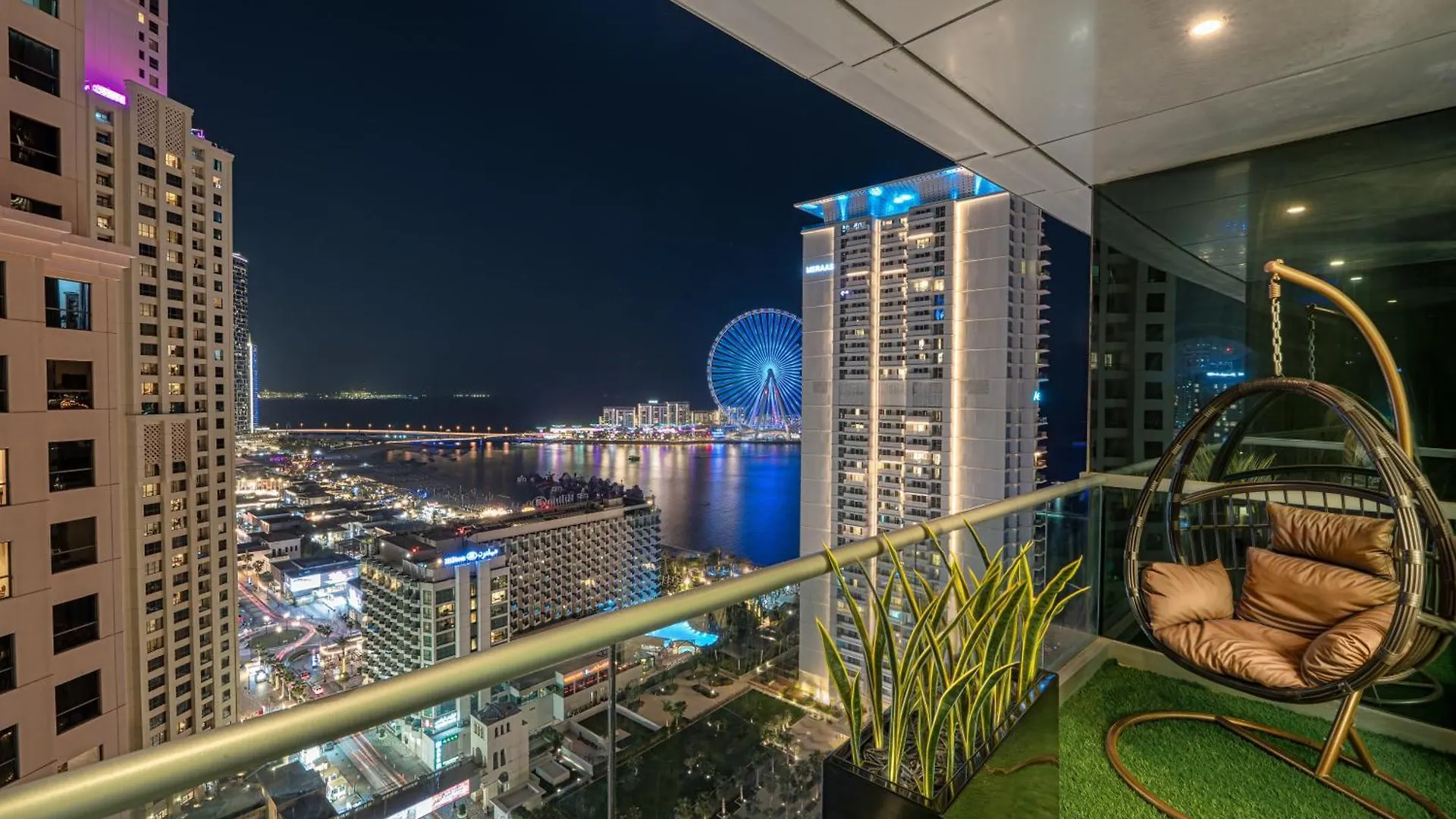 Jbr Grande Living - Stunning Sea View, Pool & Gym Apartment Dubai
